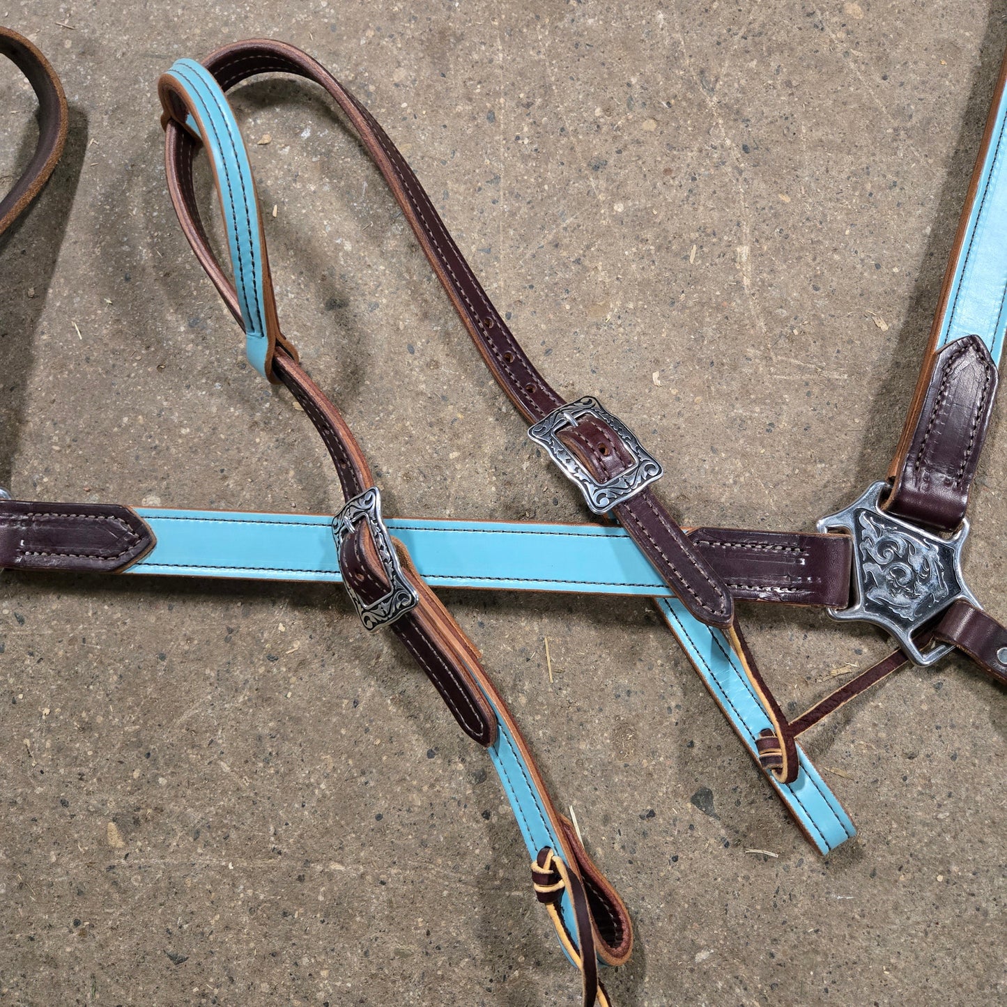 Turquoise Two-Tone Set