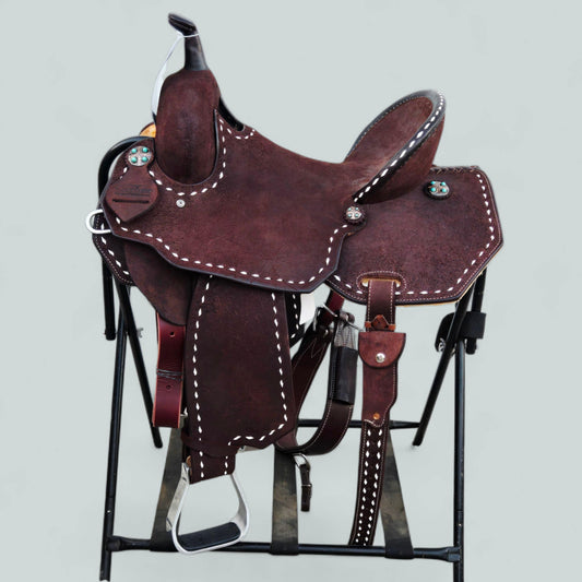 Scott Thomas 15" White Buckstich Barrel Saddle