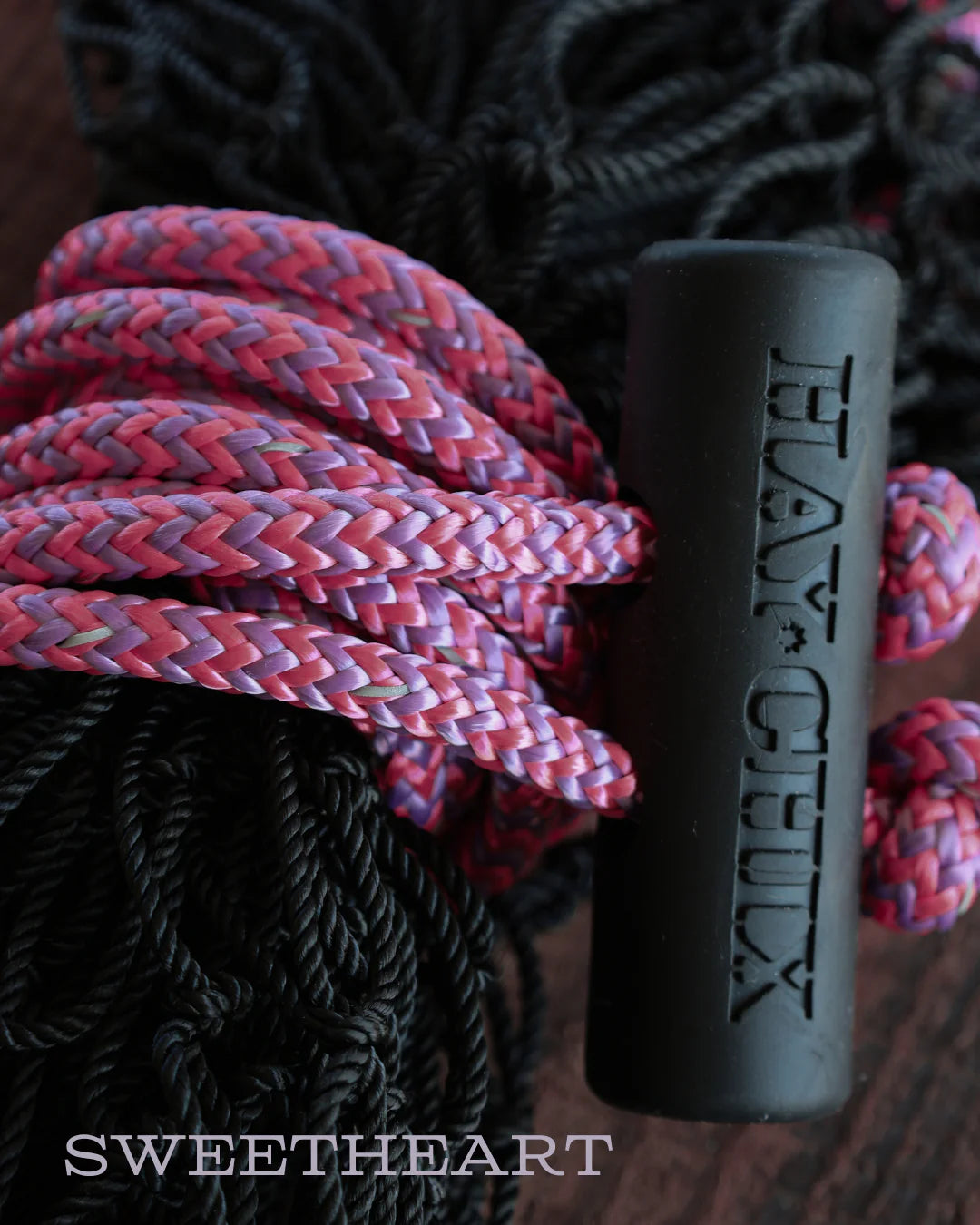 Hay Chix Half Bale Net - Colored Ropes