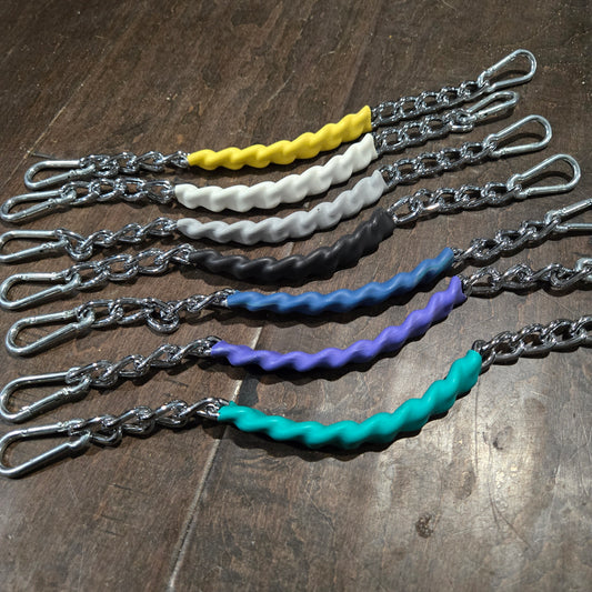 Color Wrapped Curb Chain