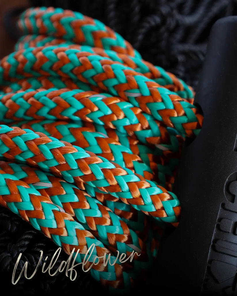 Hay Chix Half Bale Net - Colored Ropes