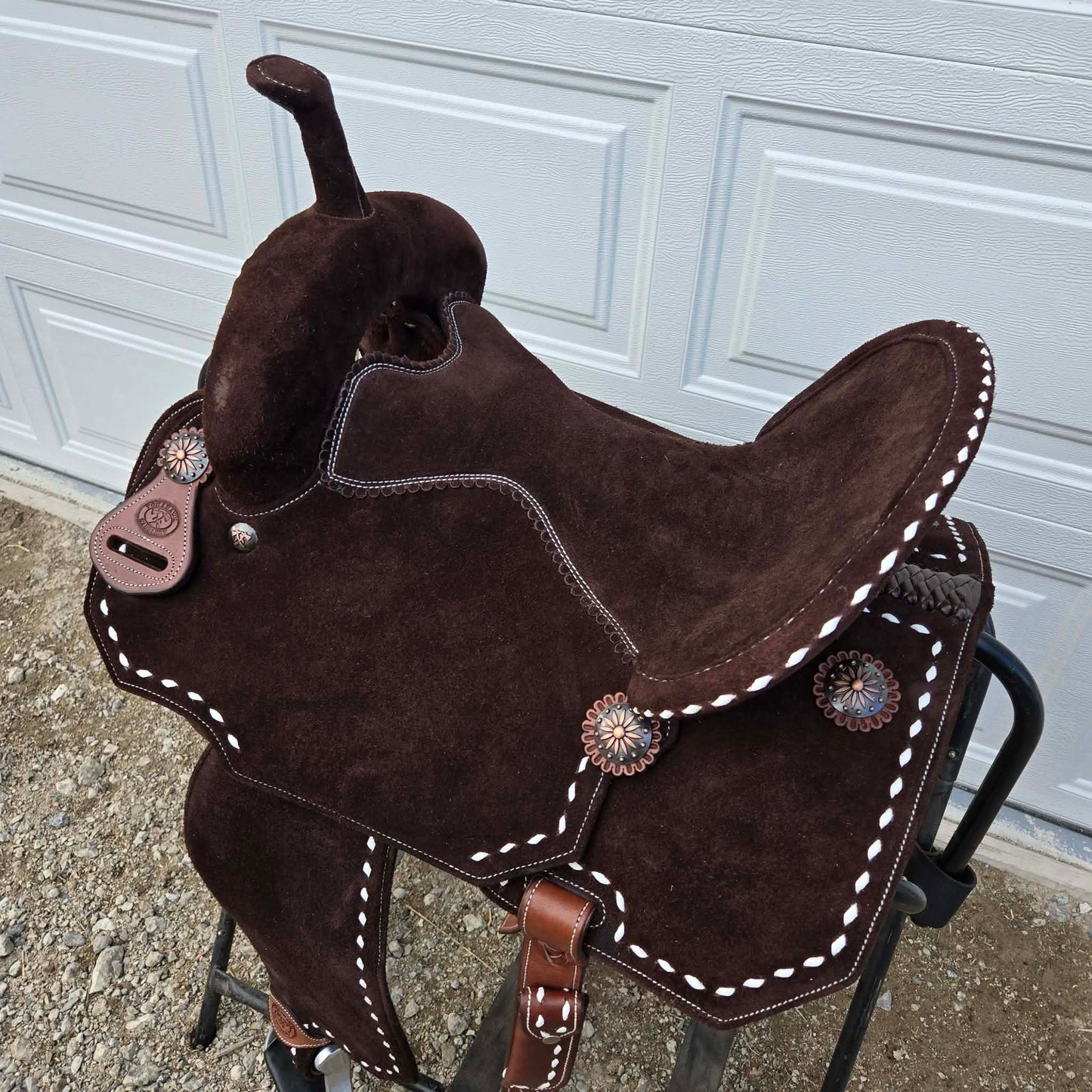 14.5" Tomahawk  Brown Suede Lightweight Buckstitch Barrel Saddle