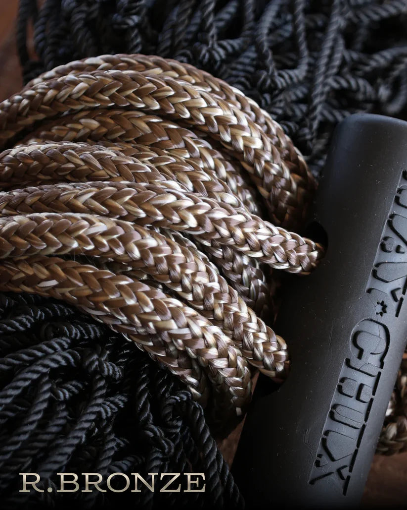 Hay Chix Half Bale Net - Colored Ropes