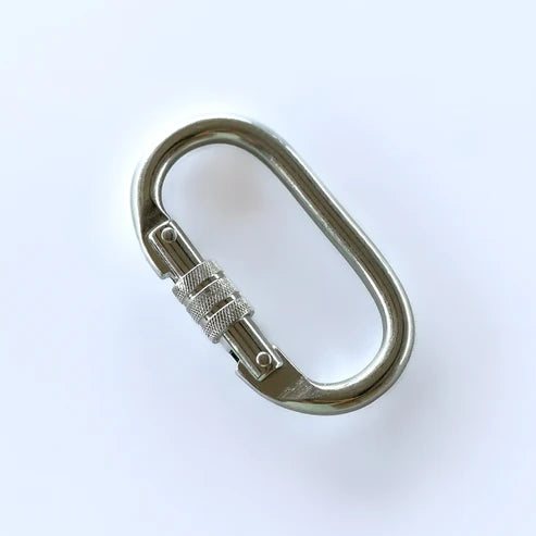 Hay Chix Locking Oval Snap