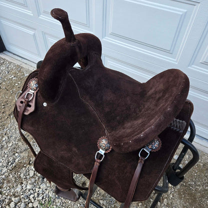 13" Tomahawk Brown Suede Lightweight Barrel Saddle