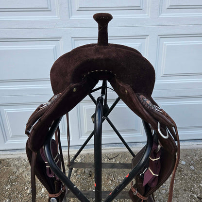 13" Tomahawk Brown Suede Lightweight Barrel Saddle