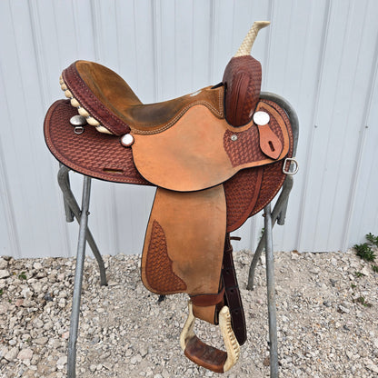 15" Rocking R Barrel Saddle