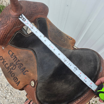 14.5" Scott Thomas Used Trophy Barrel Saddle