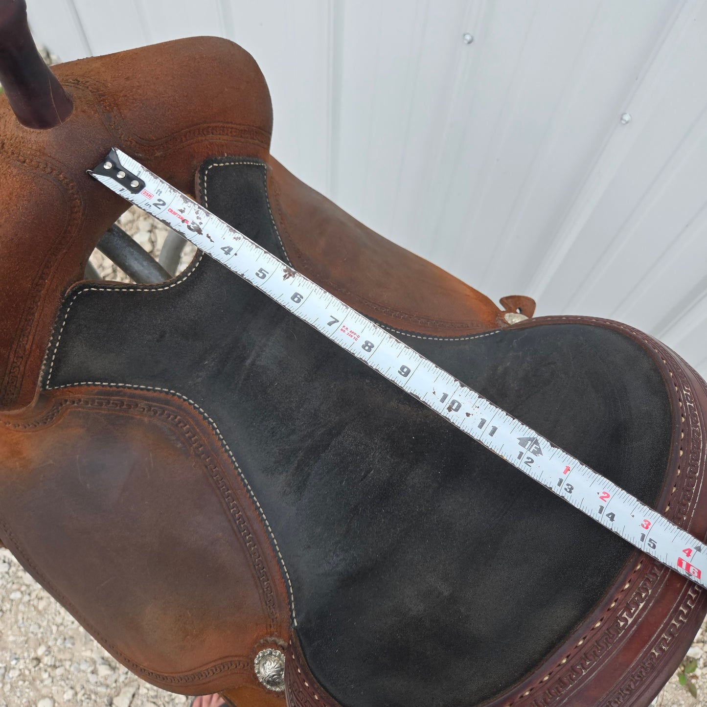 14.5" Martin Crown C Barrel Saddle