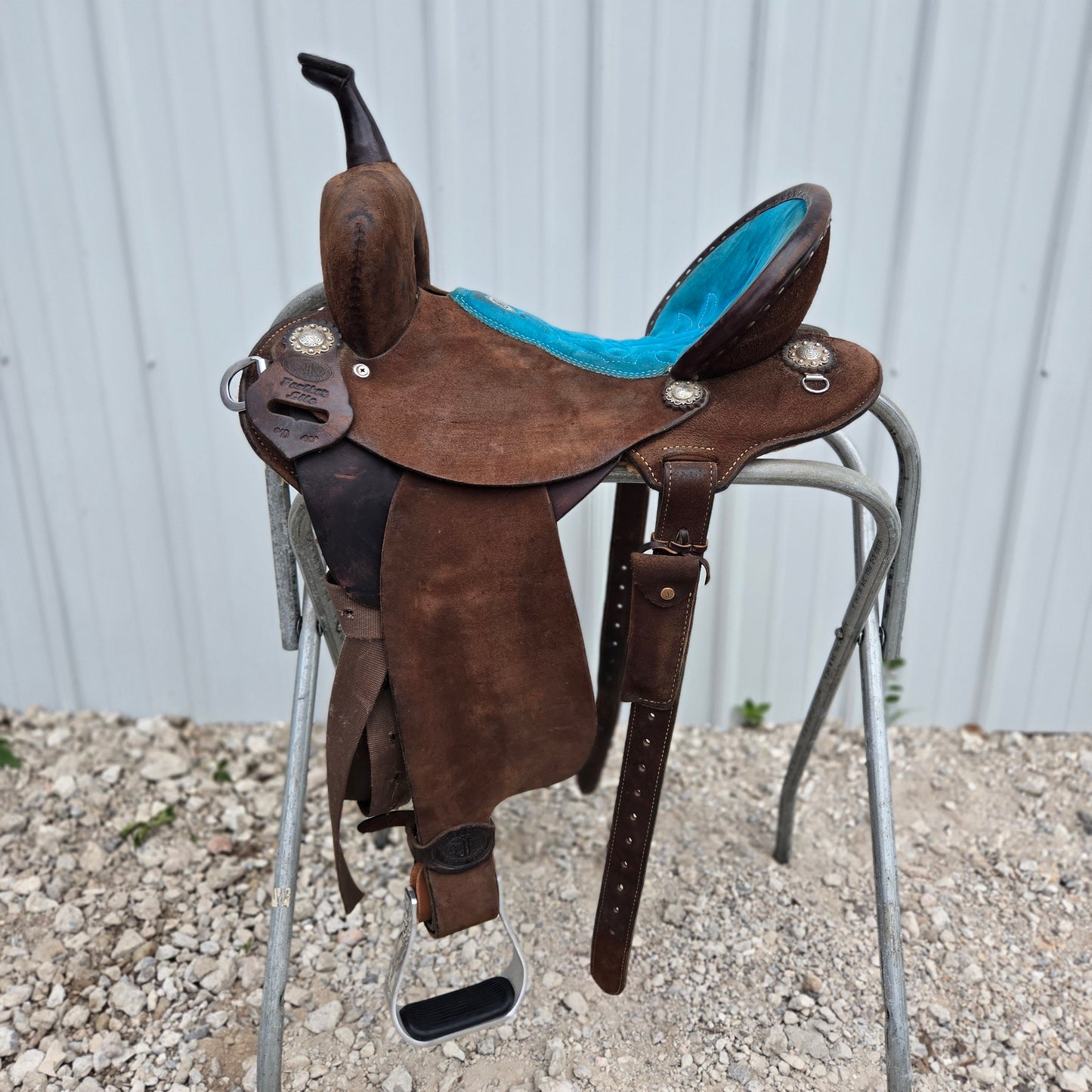 14.5" Double J Feather Light Barrel Saddle
