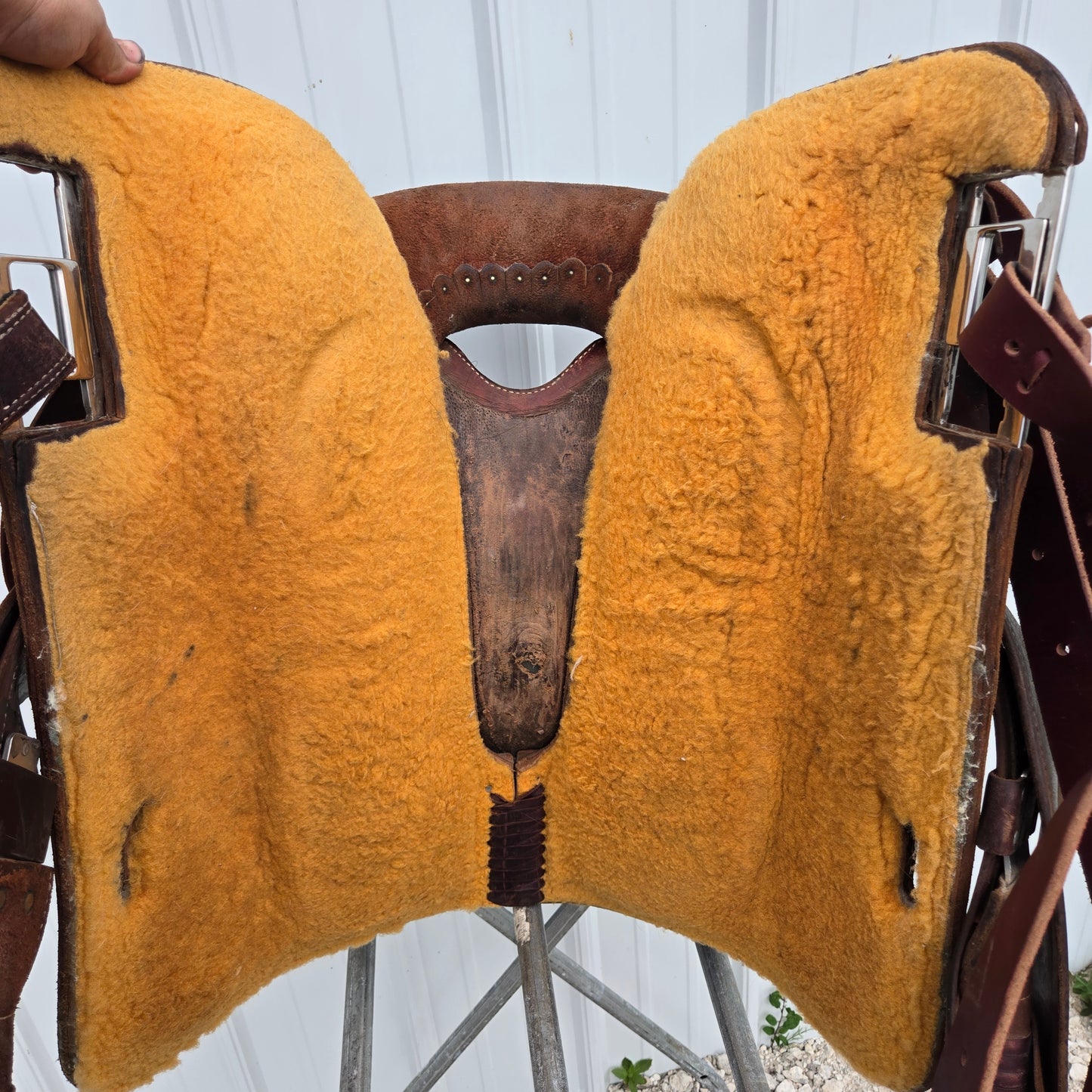 14.5" Martin Crown C Barrel Saddle